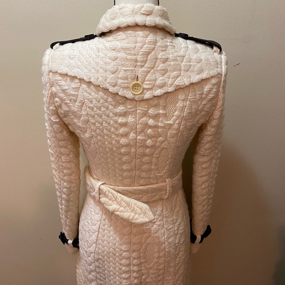 Burberry prorsum runway knit effect white ivory trench coat - Picture 8 of 16
